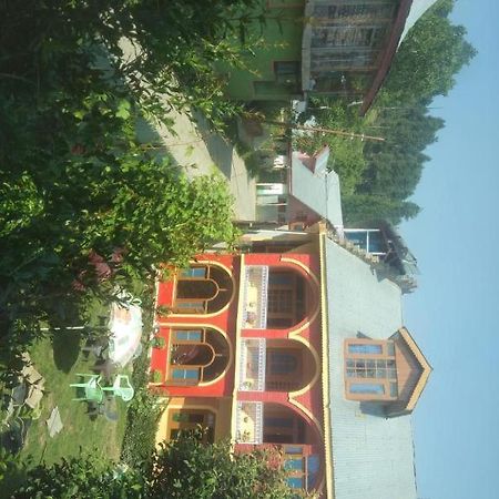 Wani Guest House 굴마르그 외부 사진