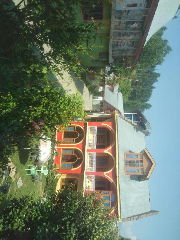Wani Guest House 굴마르그 외부 사진
